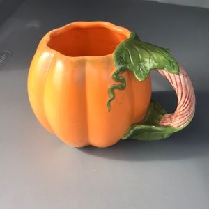 SOLD** Hallmark Punpkin mug